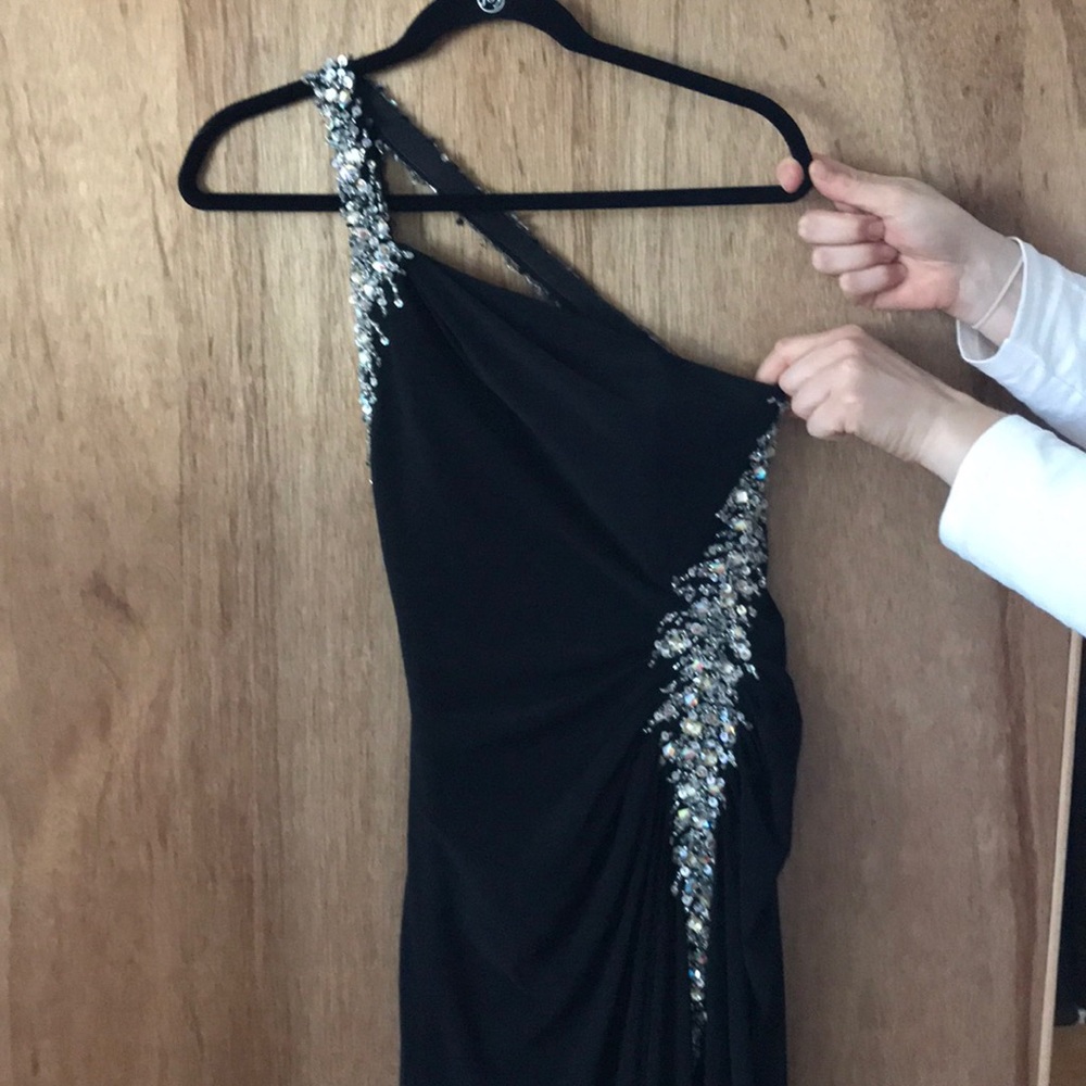 Prom Dress - Picture 3 of 5